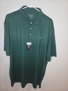 Masters Green Polo with Subtle Dot Gradient